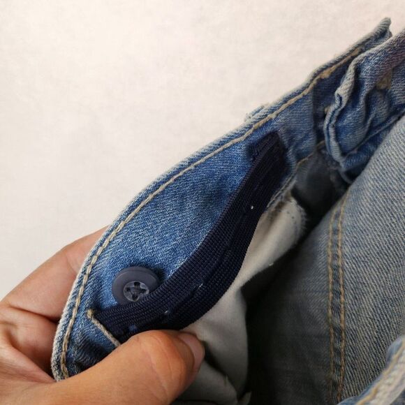 Girls Childrens Place Light Wash Distressed Jean Shorts Size 14 Adjustable Waist - Picture 4 of 4